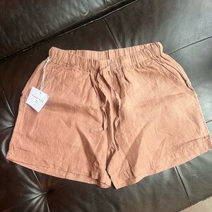 Parachute Women’s Linen Shorts